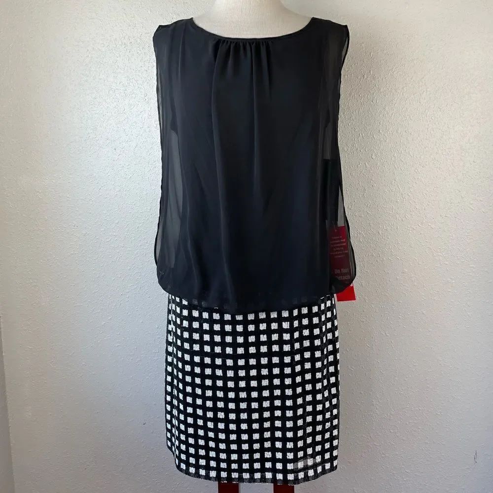 NWT Scarlett Nite Sleeveless Dress Size 10